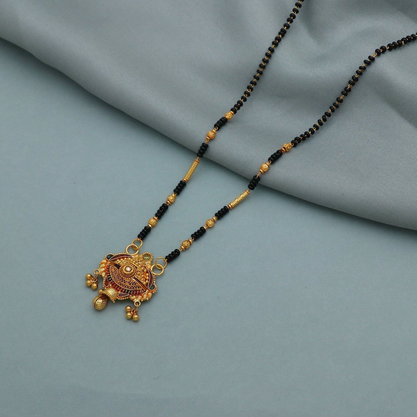 20k gold chain mangalsutra necklace with gold beads and black beads, Indian Wife Jewelry gift, 20k gold pendant