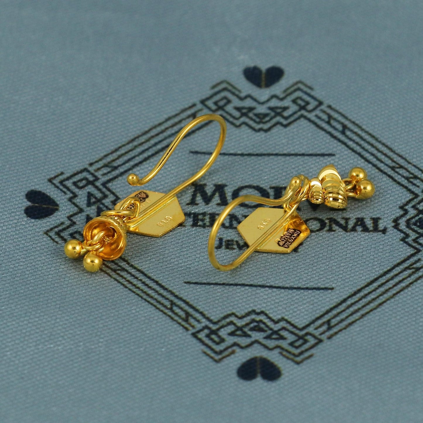 Small 22k Gold Earrings Ear Wire Jewelry, MJ0107