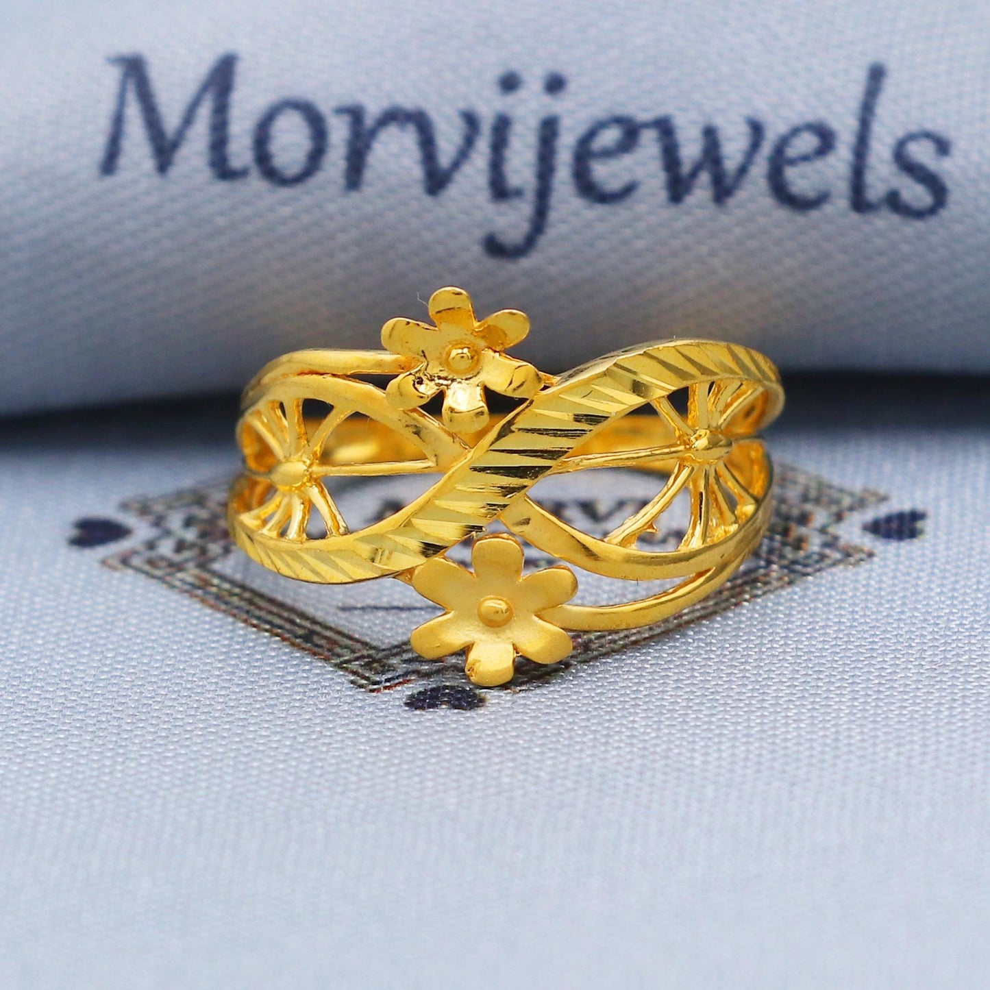 Fine 22k Yellow Gold Ring Size 6 7 8 and All Size, 22k Gold Flower Ring, 22karat Gold Ring, Hand crafted Pure gold ring, K5734
