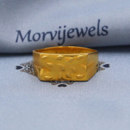 Handcrafted 22K Gold Textured Band Ring, Traditional Unisex Design, Hand-engraved texture with organic droplet patterns,