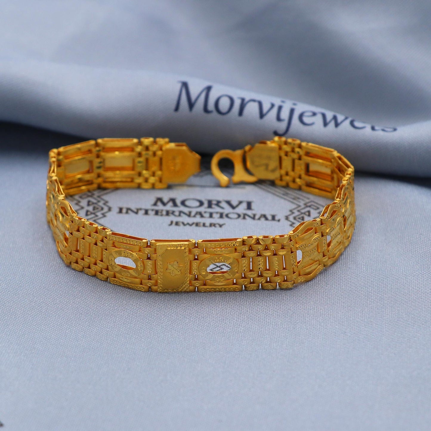 Engraved Solid 22k Gold Bracelet Link Chain Handcrafted Jewelry, 22kt Gold Bracelet, Indian Gold Bracelet Jewelry for gift, K5775