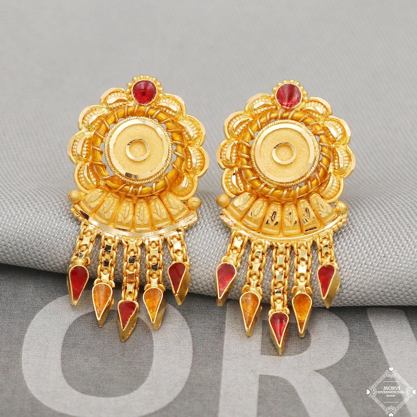 22kt 22k Yellow Gold Earrings Handmade Indian 22kt Gold Stud Earrings Jewelry for Gift, K5146