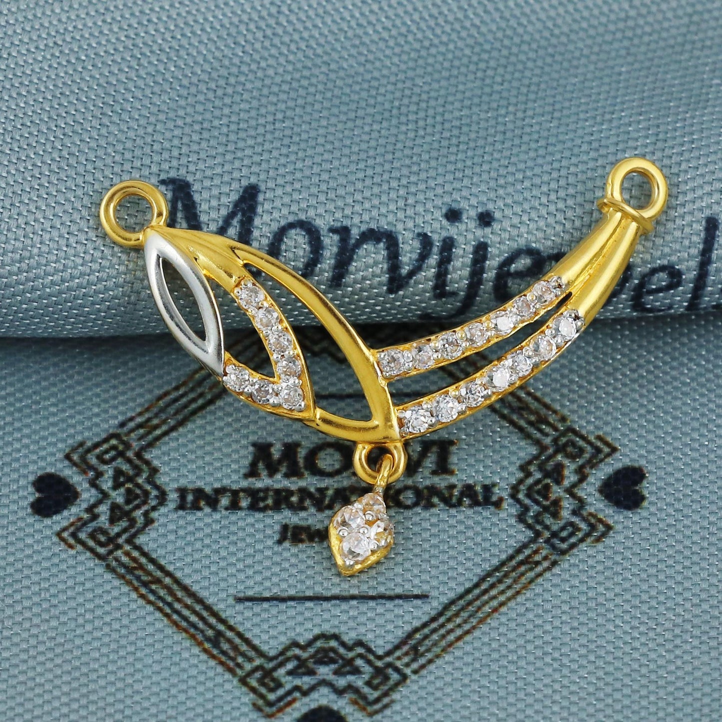22k gold zircon gold locket handmade jewelry