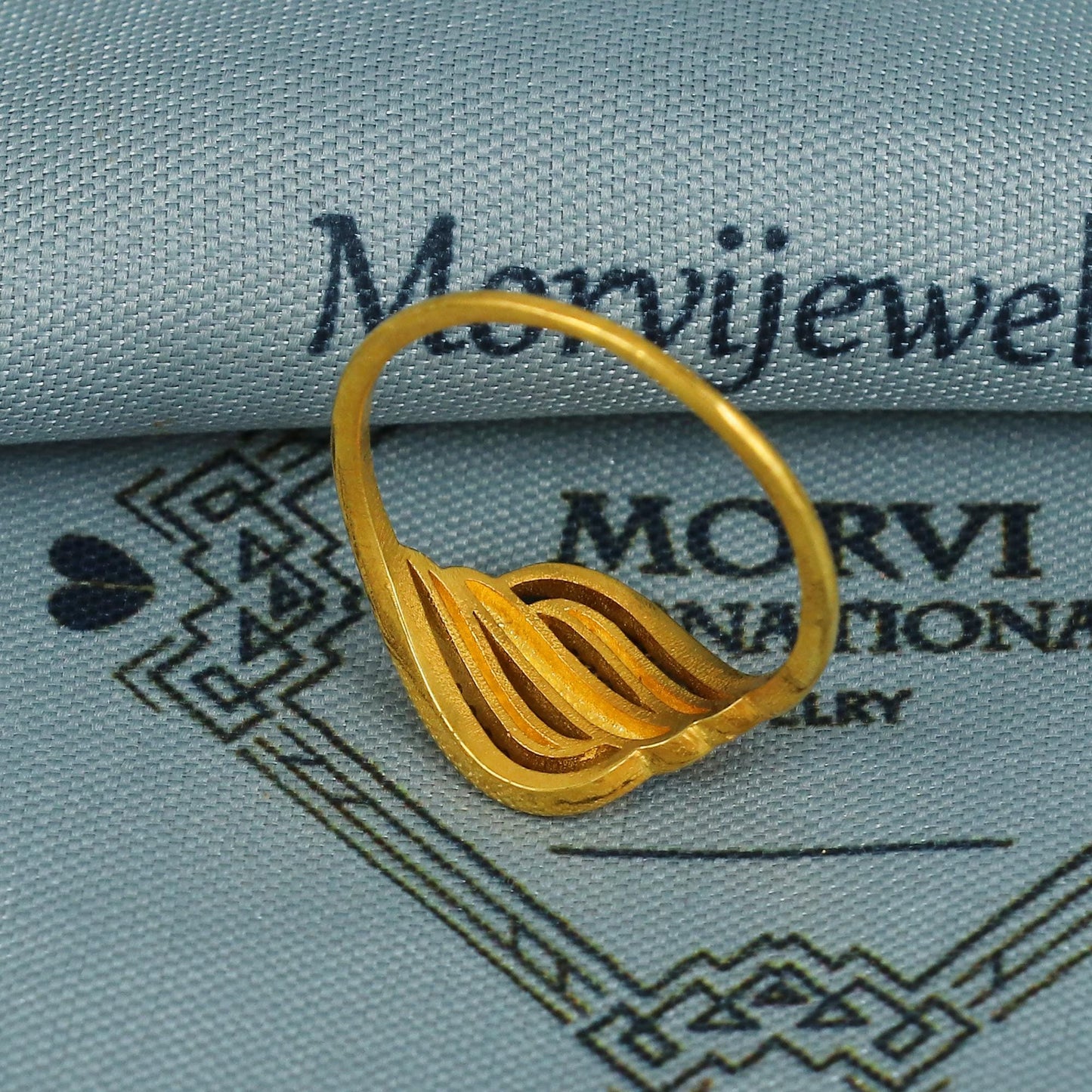 two tone 22k Gold Ring Size 6.75 and 7 US, 22k Gold Women Ring, 22 karat Gold Ring, Hand Crafted Flower Gold Ring, MJ0105