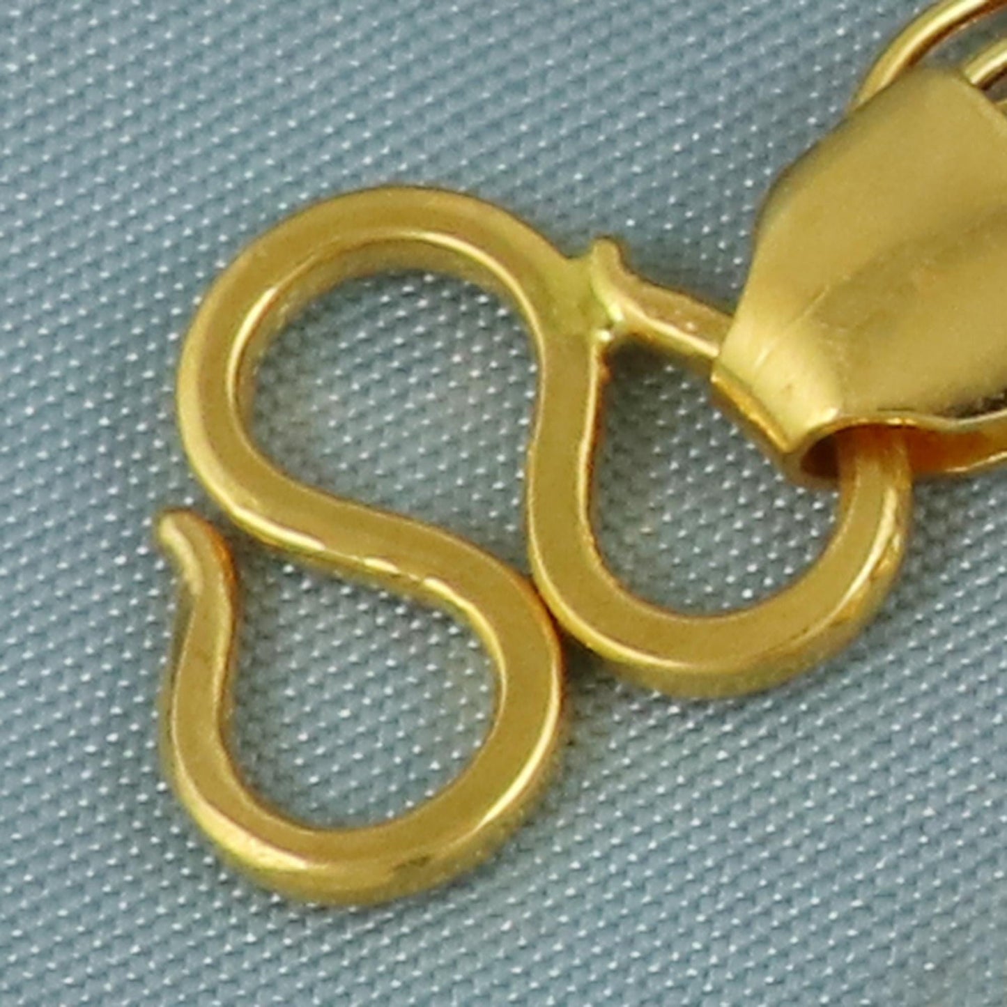22k Gold Clasp Hook for Chain Necklace Jewelry, Durable and Secure Gold Closure, Perfect for Chains, Bracelets, and Necklaces,