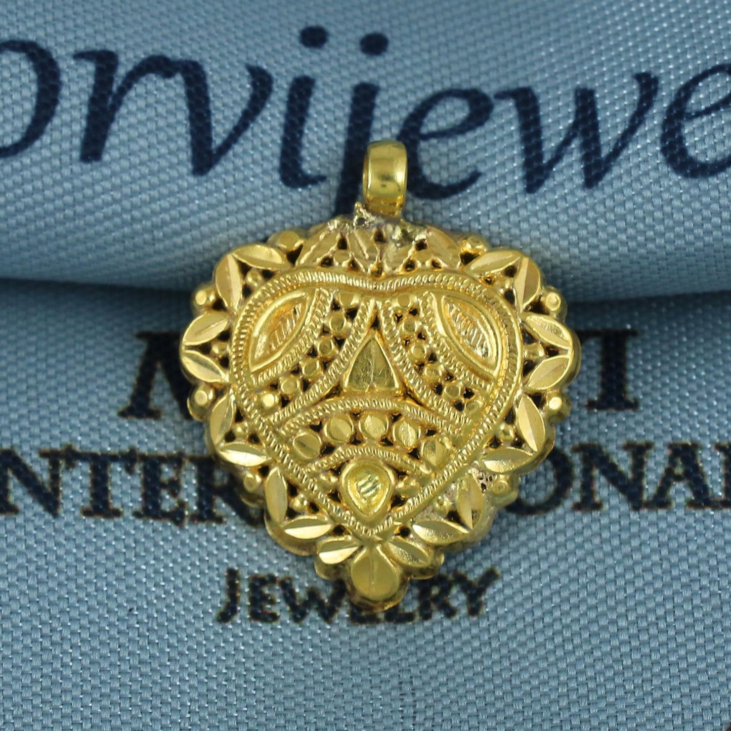 Handmade Small 18k Gold Pendant or Tikka Indian 18kt Jewelry,