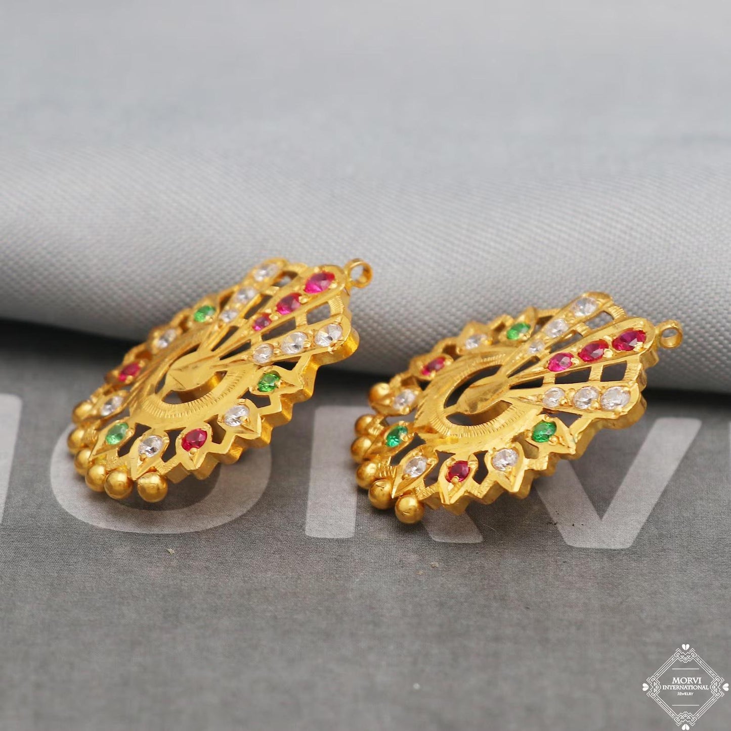 Peacock fan gold stud earrings, gold vintage handmade style earrings, K5298