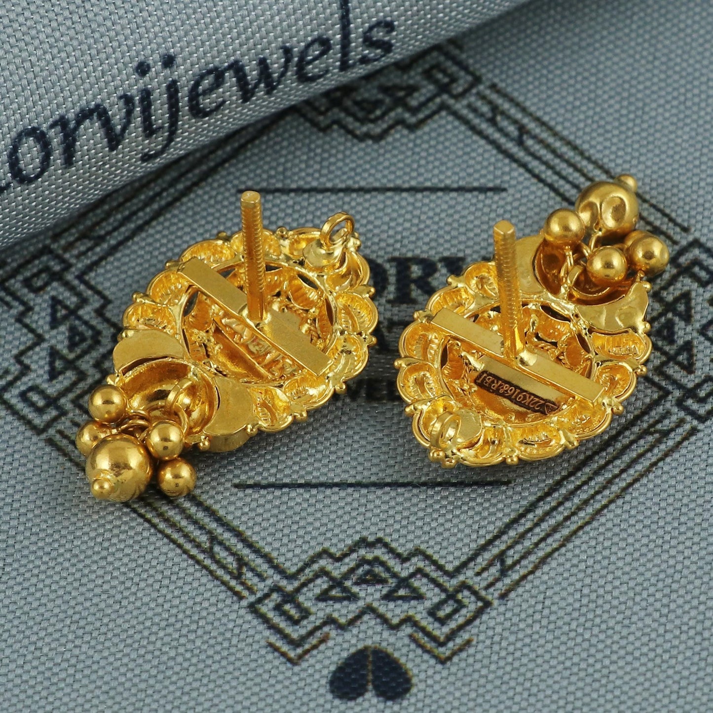 Solid real 22k Gold Stud Earrings Jewelry for women, K5939