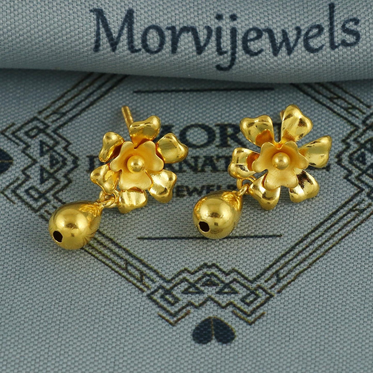 22k Designer flower earrings pure handmade jewelry