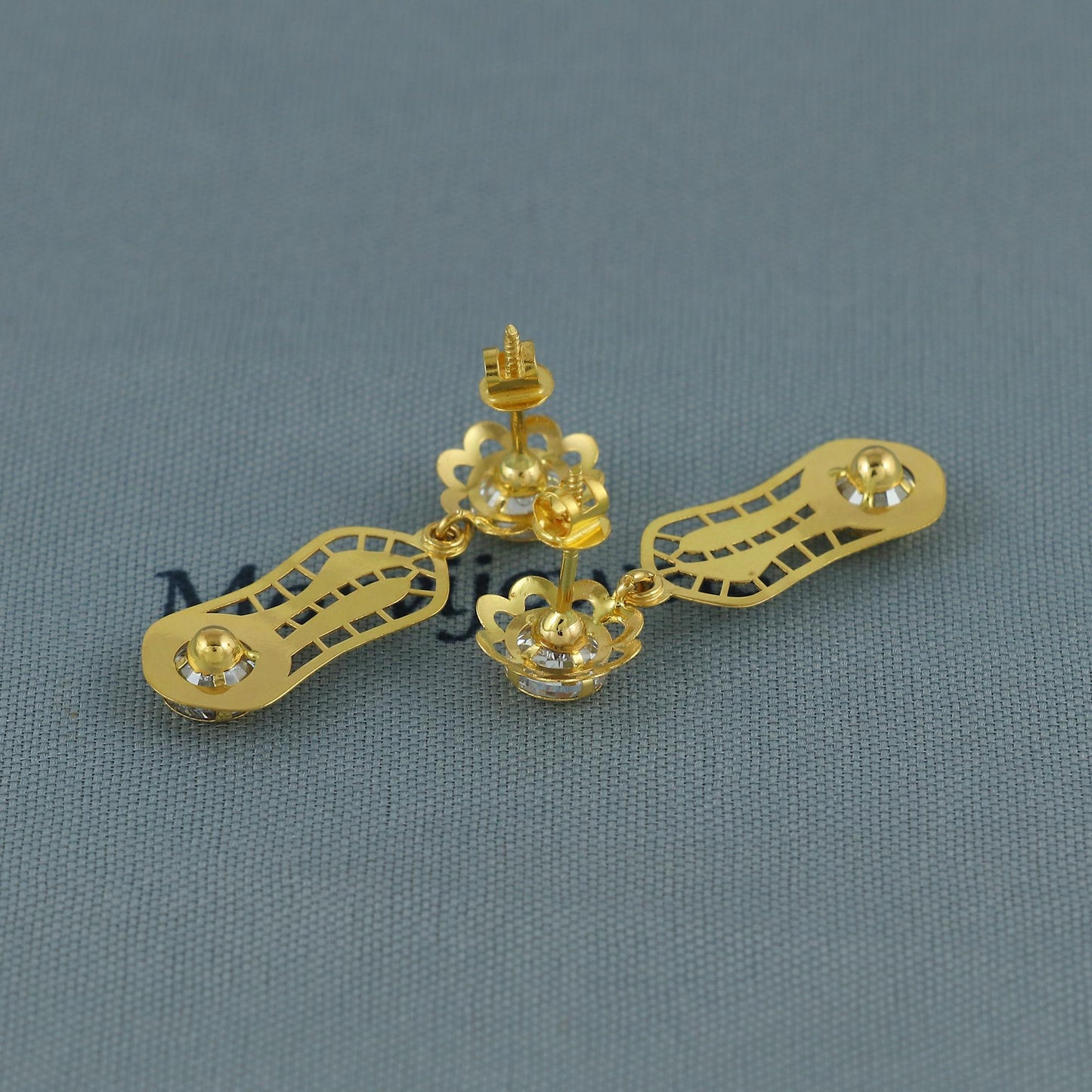18kt 18k Gold Dangle Earrings with CZ Stones, Light Weight Dainty Earrings Handmade Indian Jewelry, MJ0126