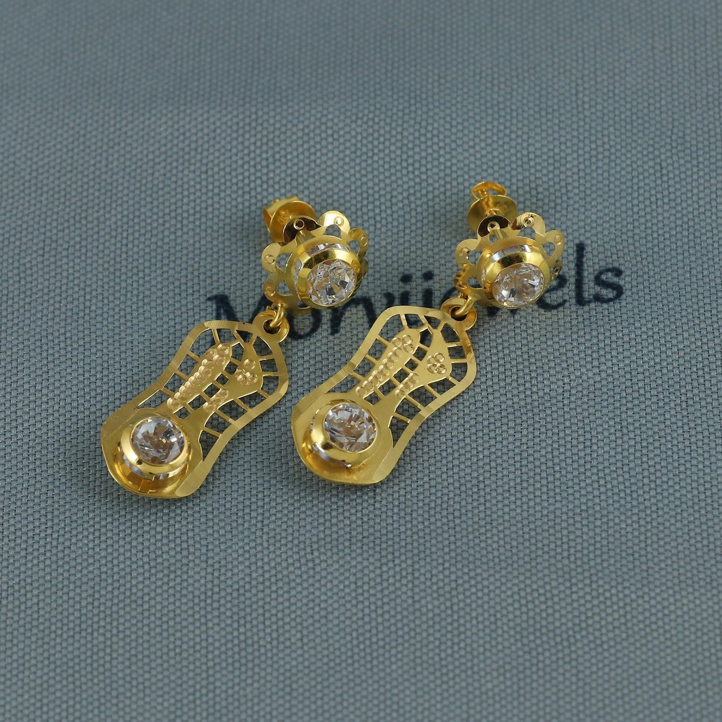 18kt 18k Gold Dangle Earrings with CZ Stones, Light Weight Dainty Earrings Handmade Indian Jewelry, MJ0126
