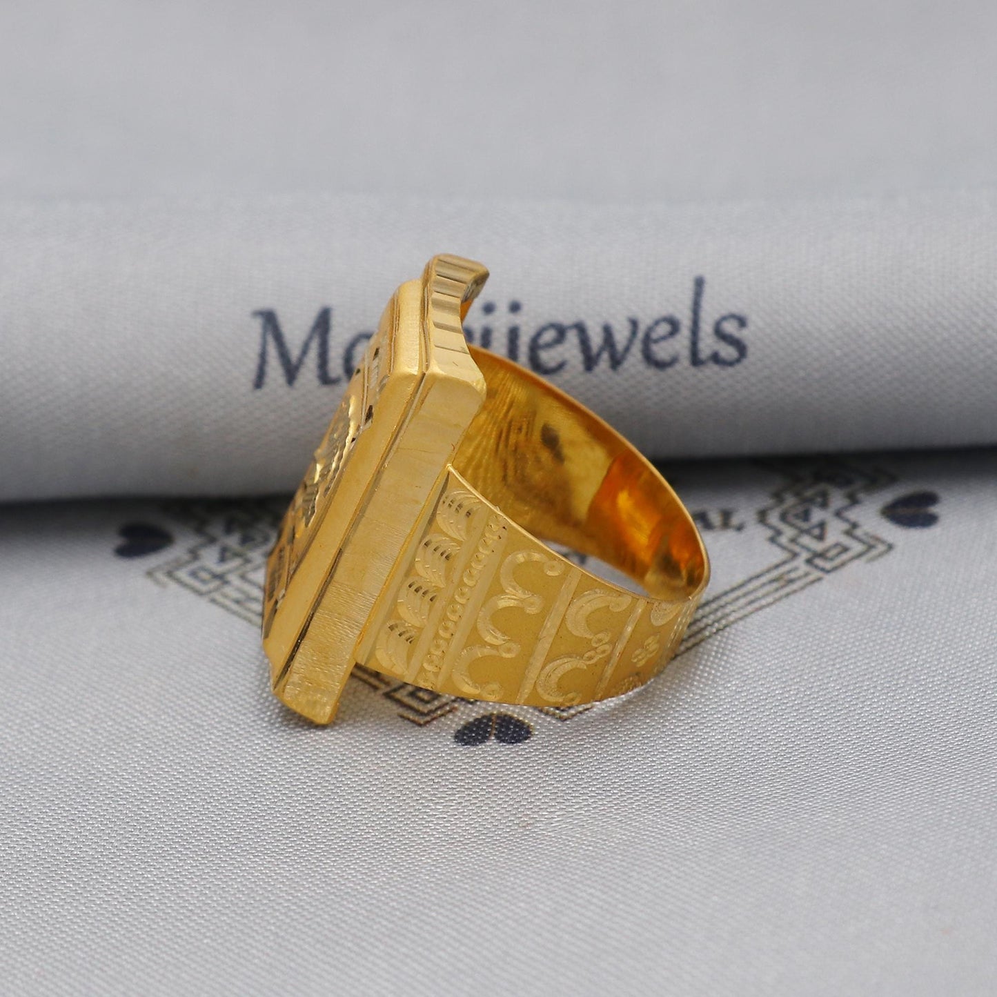 Handmade OM 22k Gold Ring Indian Jewelry, K5985