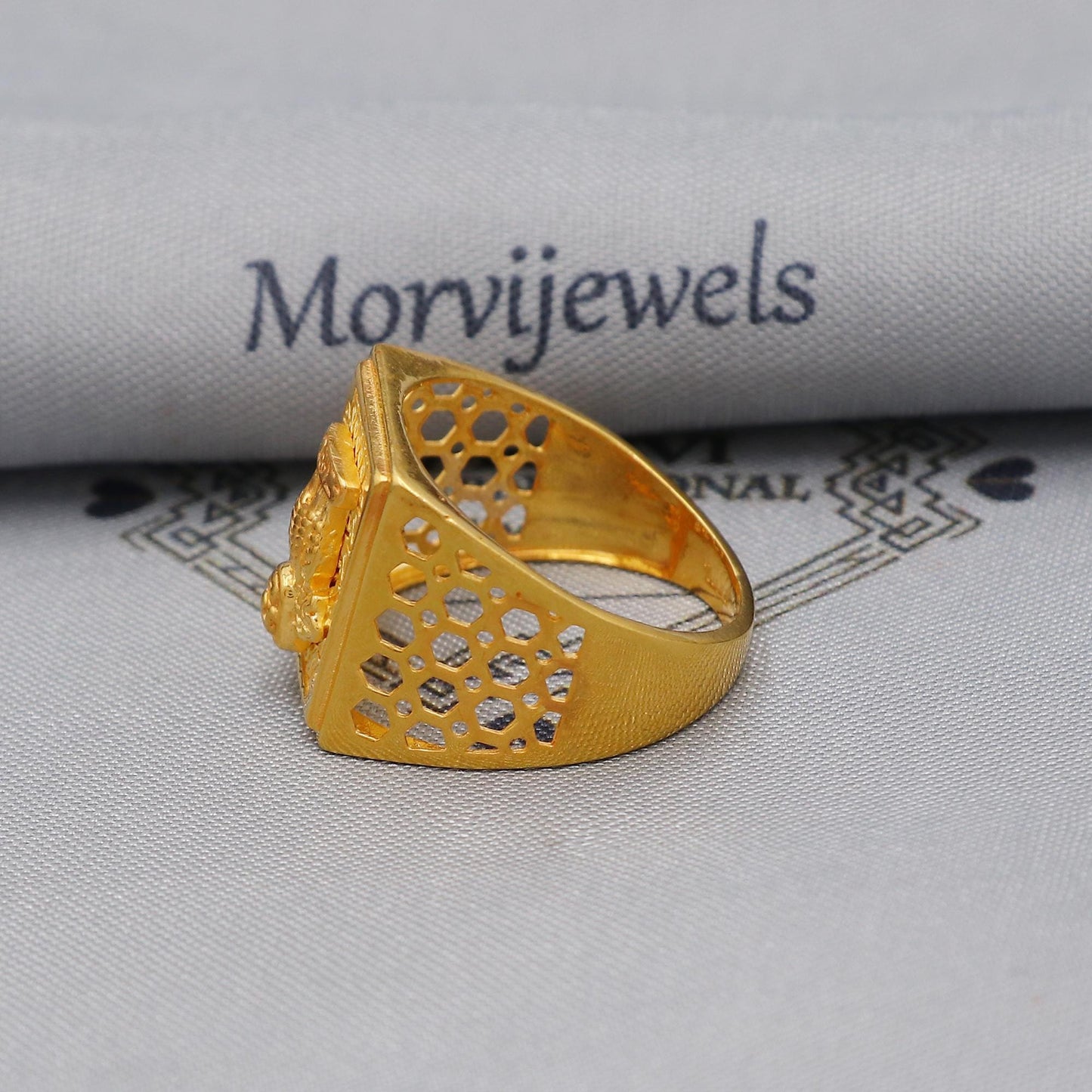 Ashoka Emblem Ring Handmade 22k Gold Ring Indian Jewelry, K5990