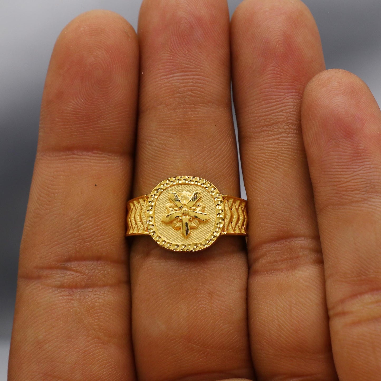 Rare 22k Gold Ring Handmade Indian Jewelry for Gift, K6009