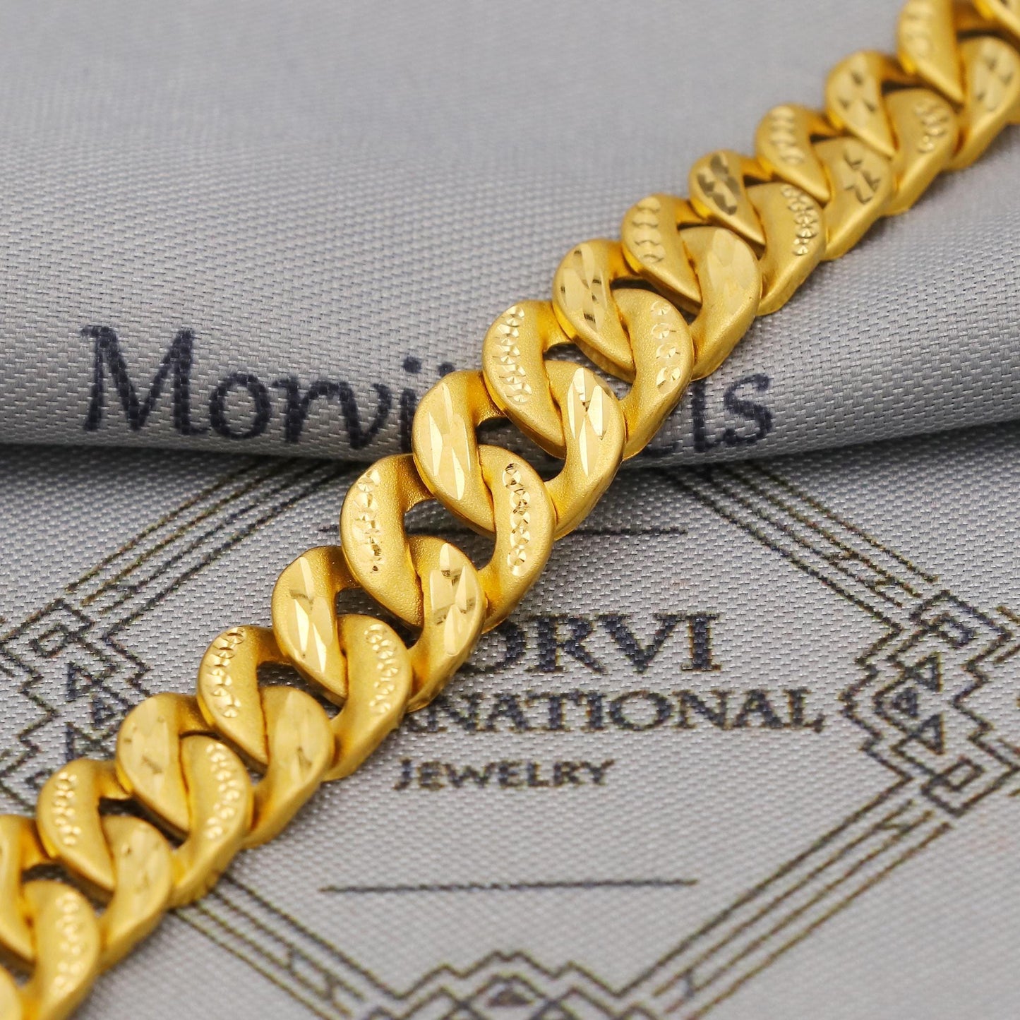 22k Gold Chain Bracelet Curb Cable style For Men: Handmade Indian Style