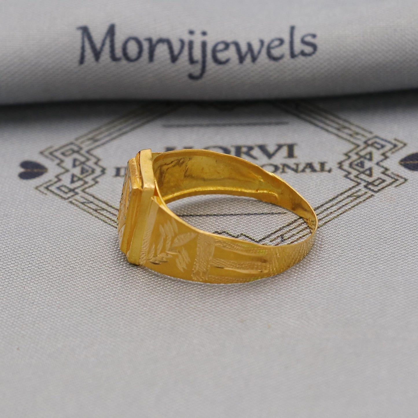 Hand Carved 22k solid gold ring handmade jewelry, Vintage Antique Style Indian Ring, Light Weight Gold Jewelry, K6375