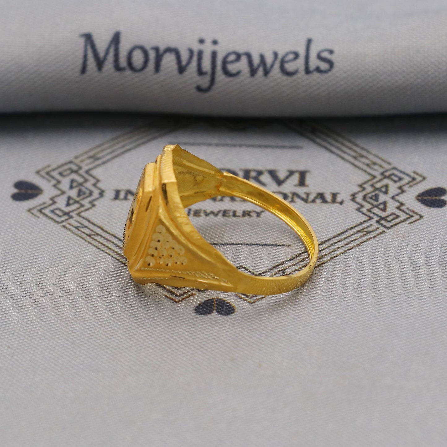 Hand Carved 22k solid gold ring handmade jewelry, Vintage Antique Style Indian Ring, Light Weight Gold Jewelry, K6378