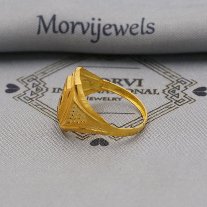 Hand Carved 22k solid gold ring handmade jewelry, Vintage Antique Style Indian Ring, Light Weight Gold Jewelry, K6378