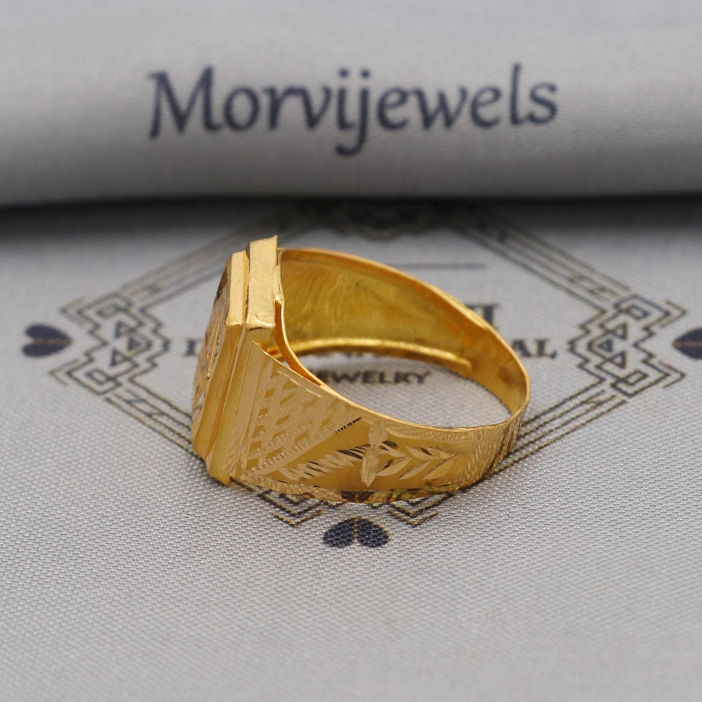Hand Carved 22k solid gold ring handmade jewelry, Vintage Antique Style Indian Party Ring, Solid Gold Jewelry, 22kt Gold Ring, K6385