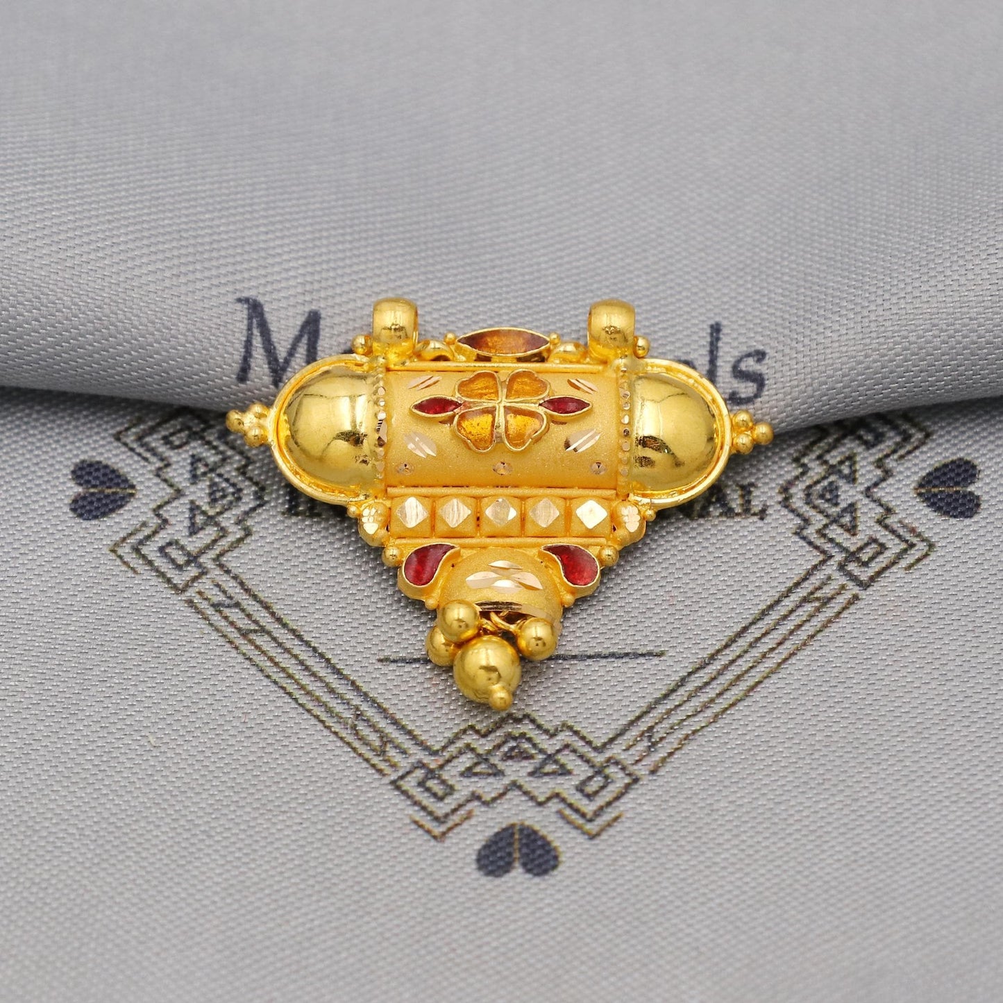 Pure 22k Gold Pendant with dangling beads Jewelry, Traditional Indian Vintage design Gold Jewelry, K6407