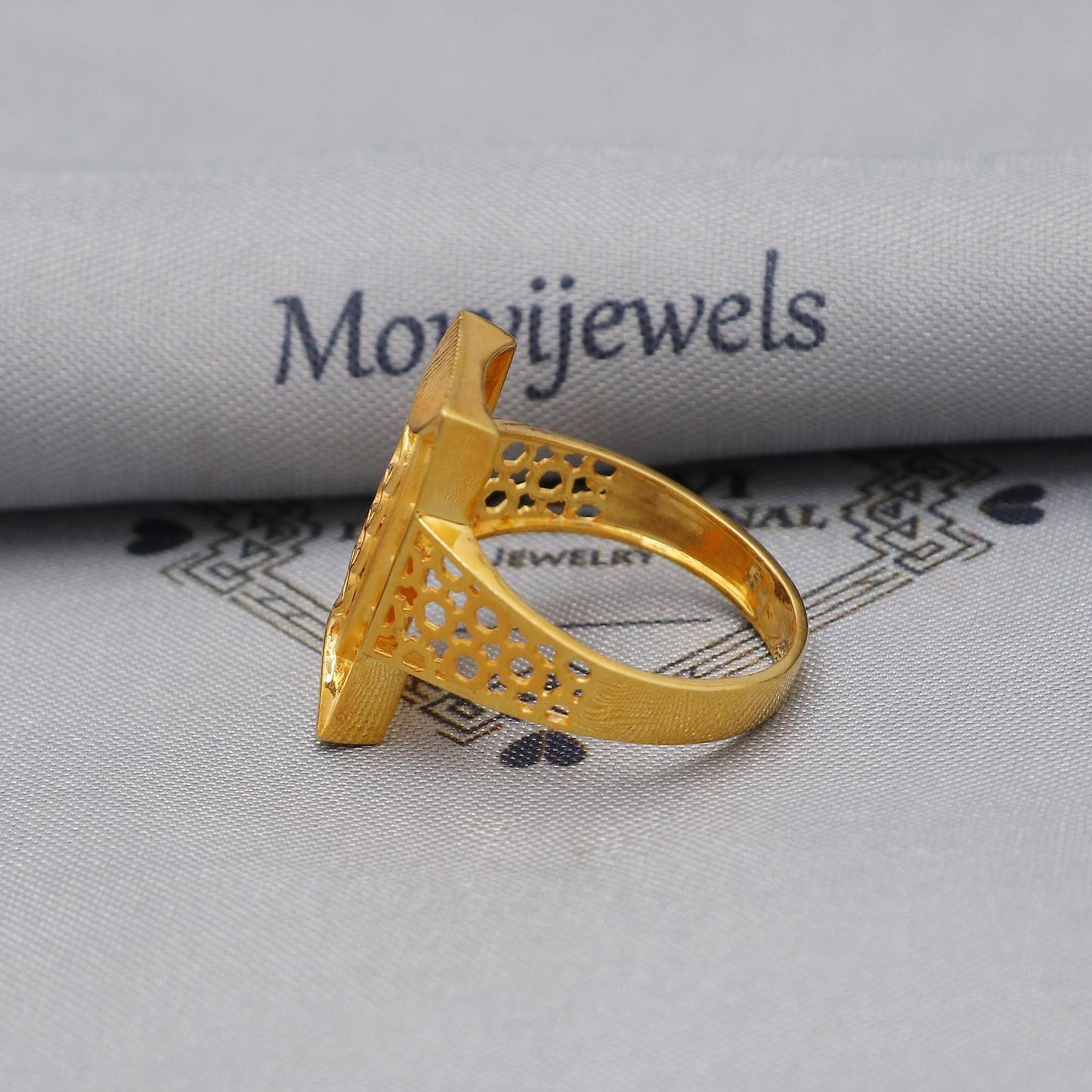 Handmade 22k Yellow Gold Ring Indian Jewelry, K5992