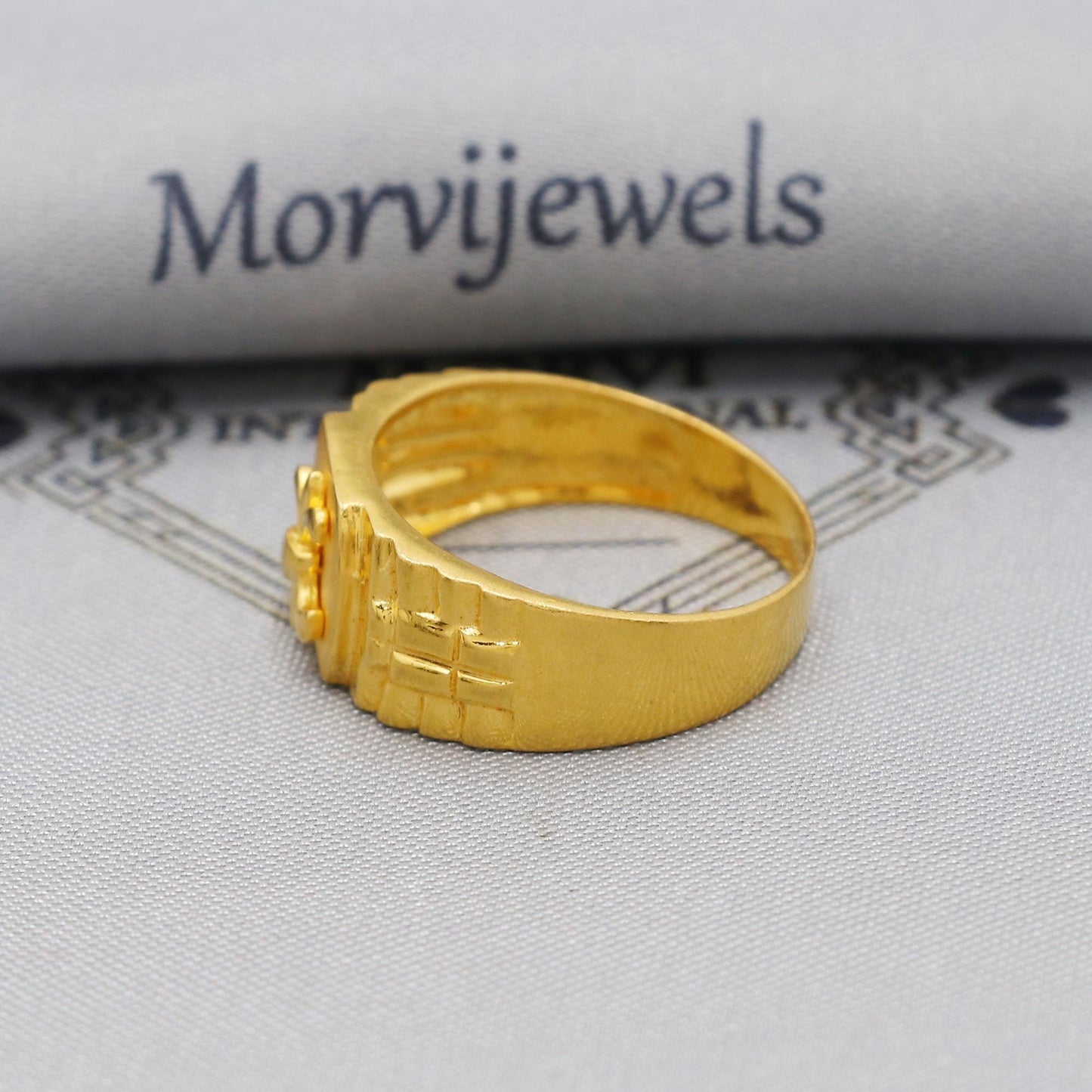 22k Gold Gold Ring Fleur de lis, K6156