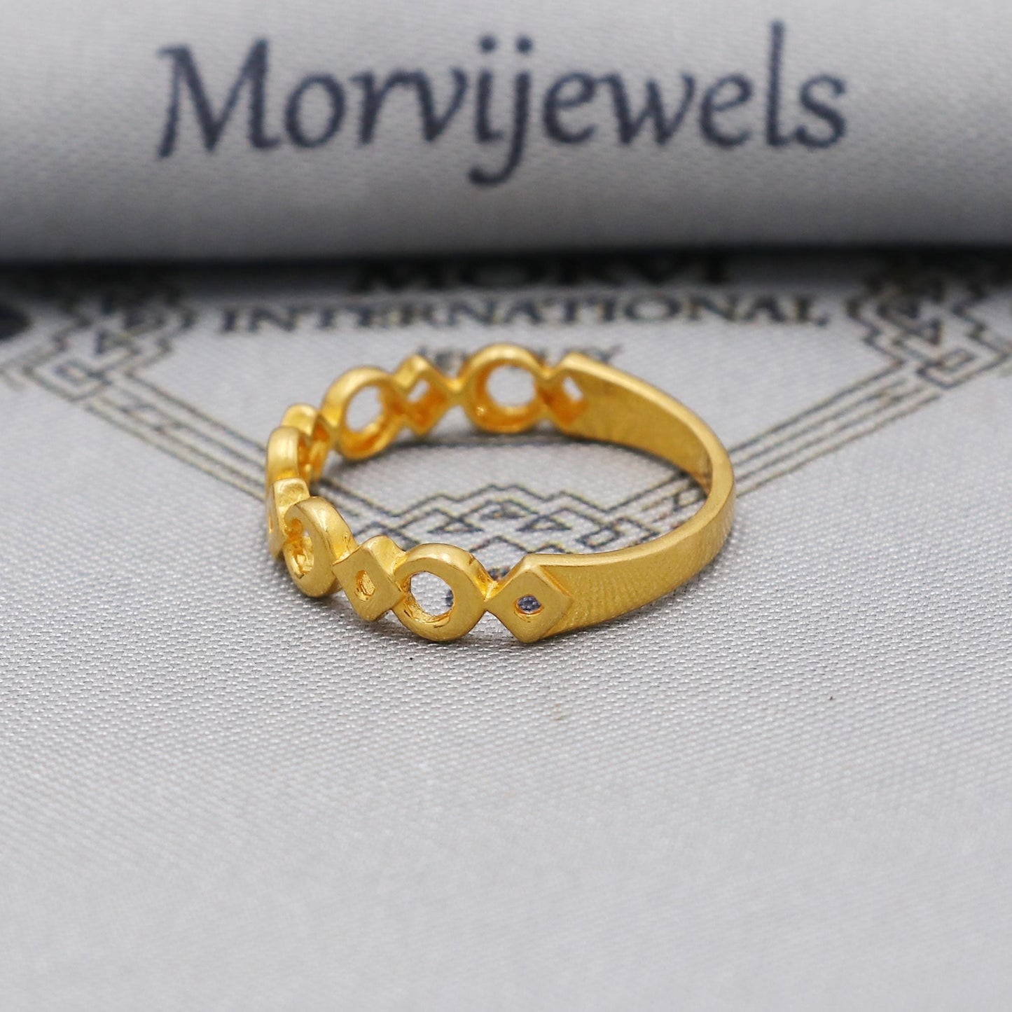 Circle & Diamond Linked Pattern 22k Gold Ring, Stacking Band Ring Minimalist Artistic Design, Pure Handmade Work Indian Ring, K6185