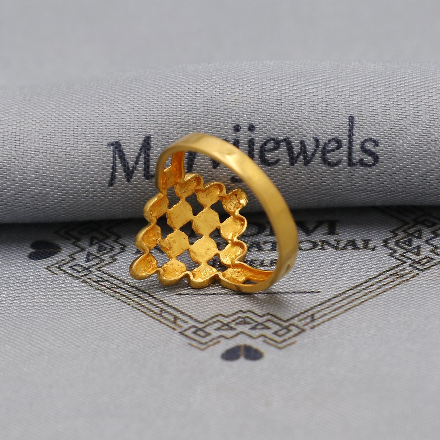 22kt 22k Solid Yellow Gold Handmade Ring Jewelry, K6197