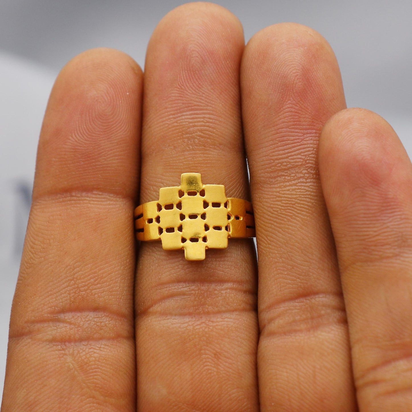 22kt 22k Solid Yellow Gold Handmade Flower Design Ring Jewelry, K6214