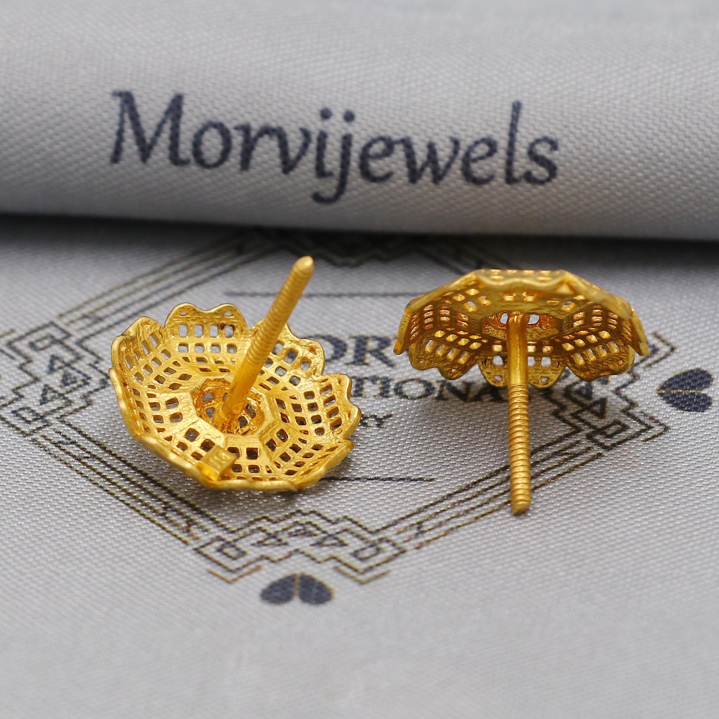 Flower Solid real 22k Gold Stud Earrings Jewelry for women, Filigree Style Gold Tops, Indian Handmade Vintage Style Earrings, K6249
