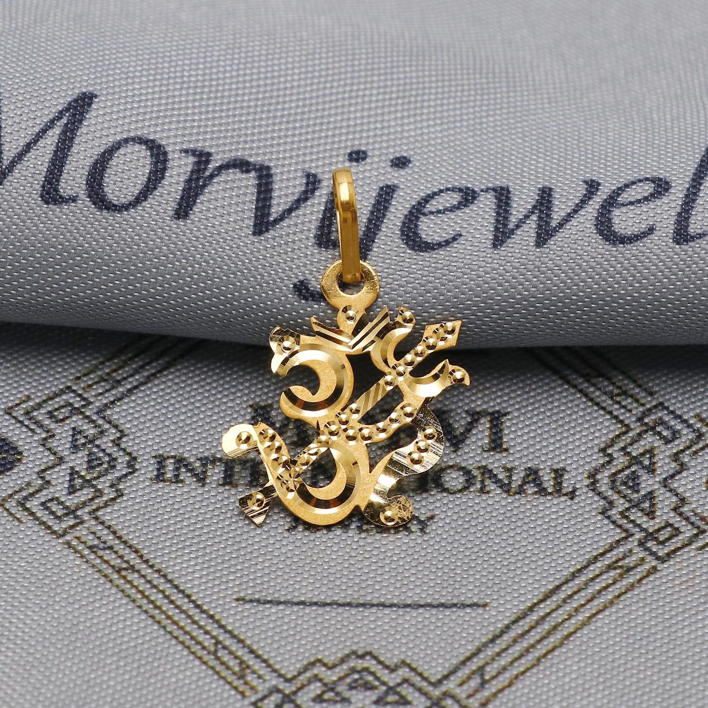 20k 18k Yellow Gold Lord Shiva Trishul Pendant: Indian Aum Jewelry