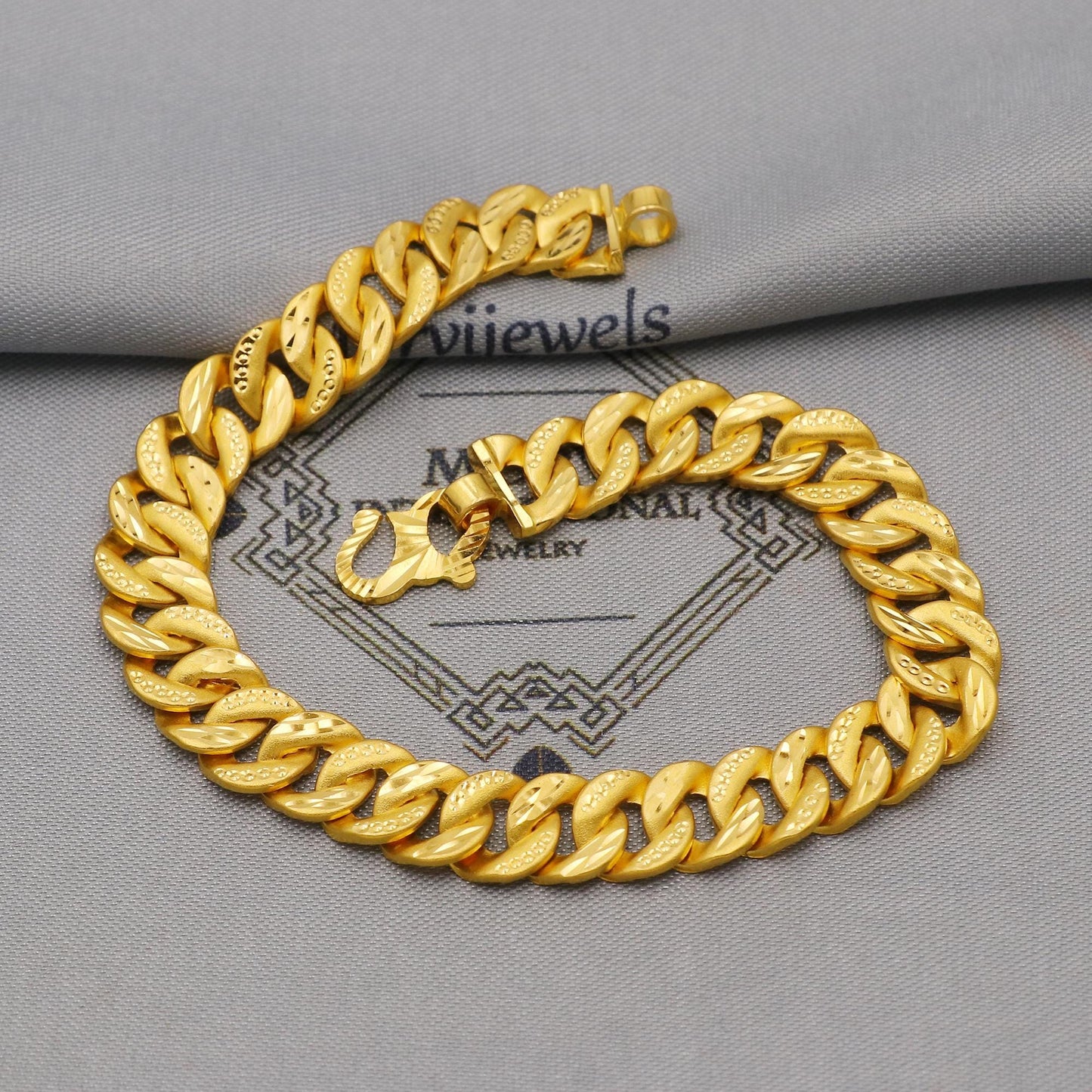 22k Gold Chain Bracelet Curb Cable style For Men: Handmade Indian Style