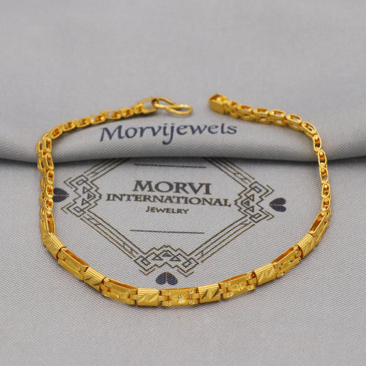 22k Gold Link Chain Bracelet For Women: Handmade Indian Style Jewelry, K6352