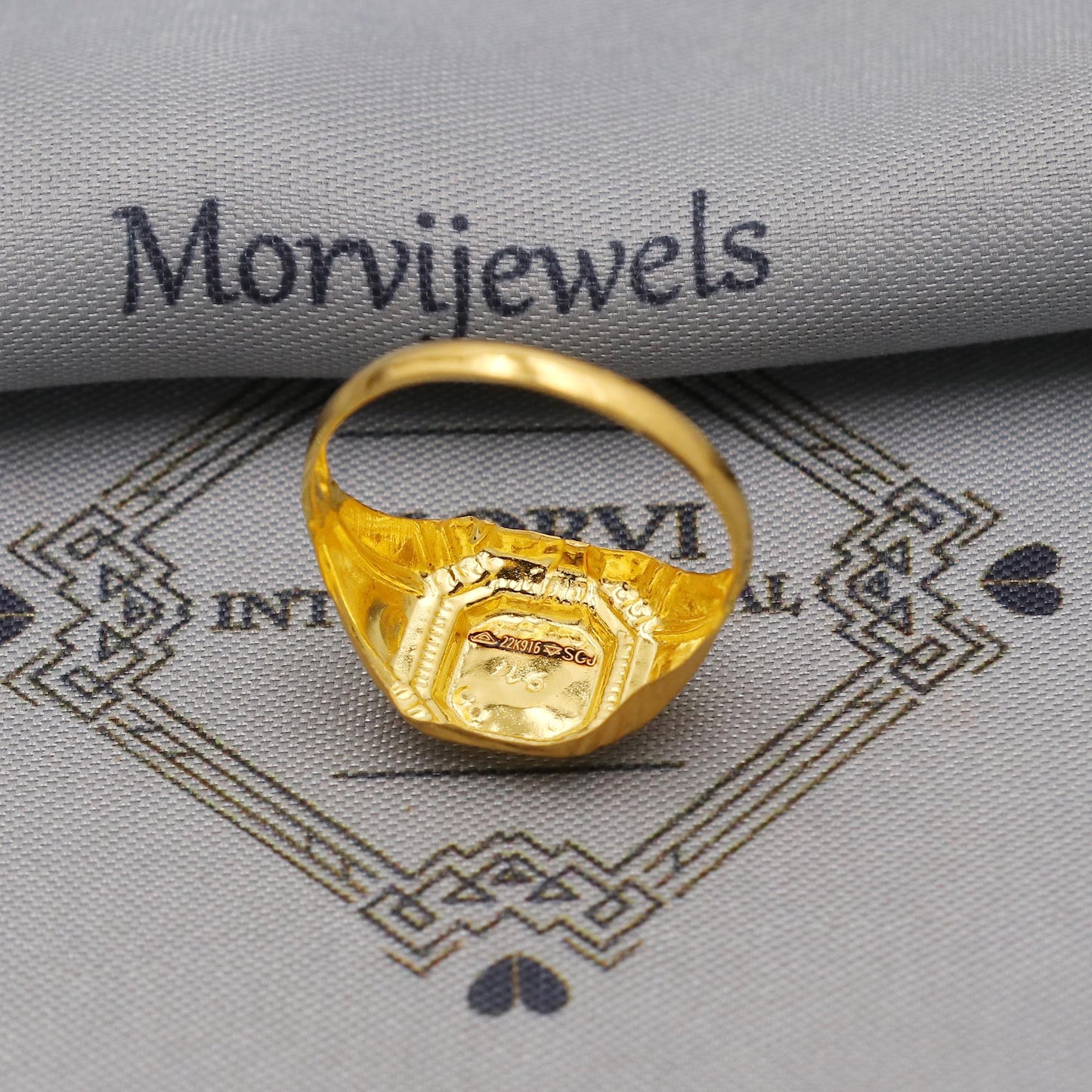 Hand Carved 22k solid gold ring handmade jewelry, Vintage Antique Style Indian Ring, Light Weight Gold Jewelry, K6374