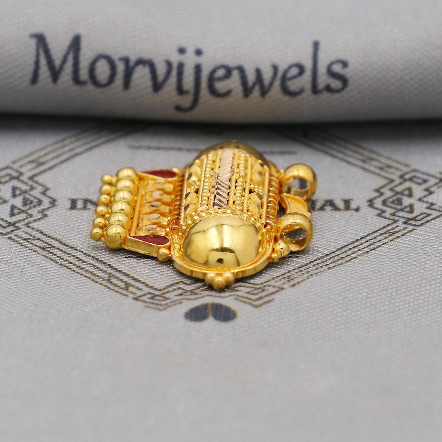 Pure 22k Gold Pendant Jewelry, Traditional Indian Vintage design Gold Jewelry, K6401