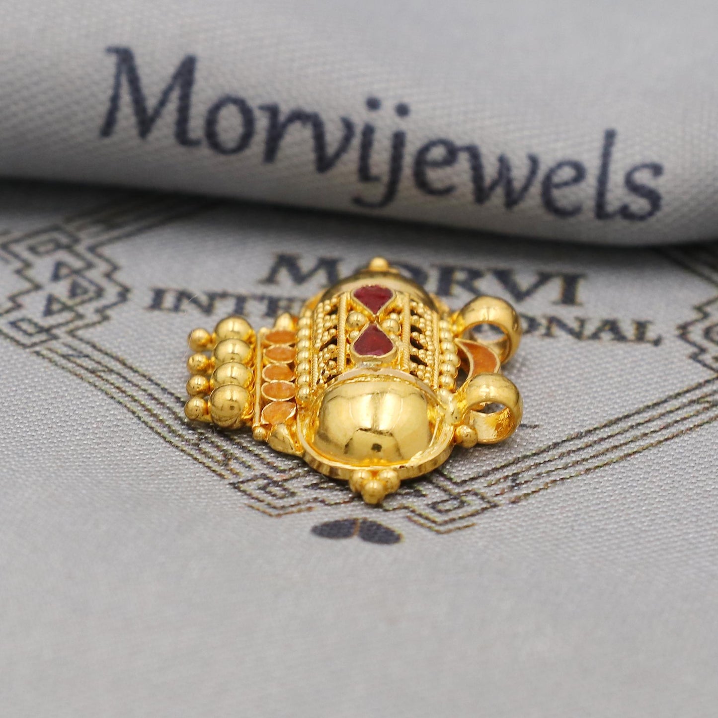 Pure 22k Gold Pendant with dangling beads Jewelry, Traditional Indian Vintage design Gold Jewelry, K6408