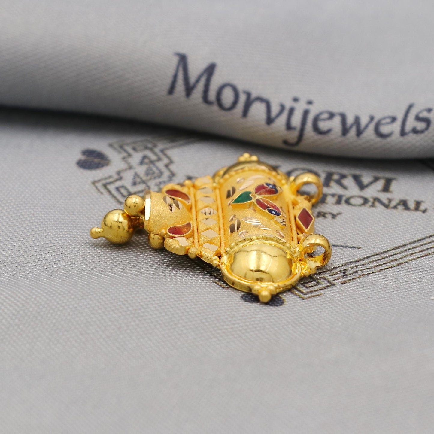 Pure 22k Gold Pendant with dangling beads Jewelry, Traditional Indian Vintage design Gold Jewelry, K6413