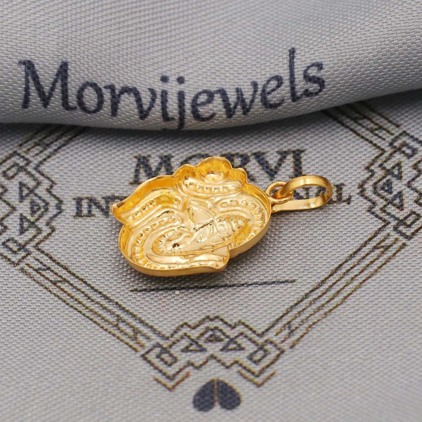 20k 18k Yellow Gold Ganesha Pendant: Lord Ganeshji Om Indian Hindu God Jewelry Gift, Light weight thin locket in pure gold, K6432