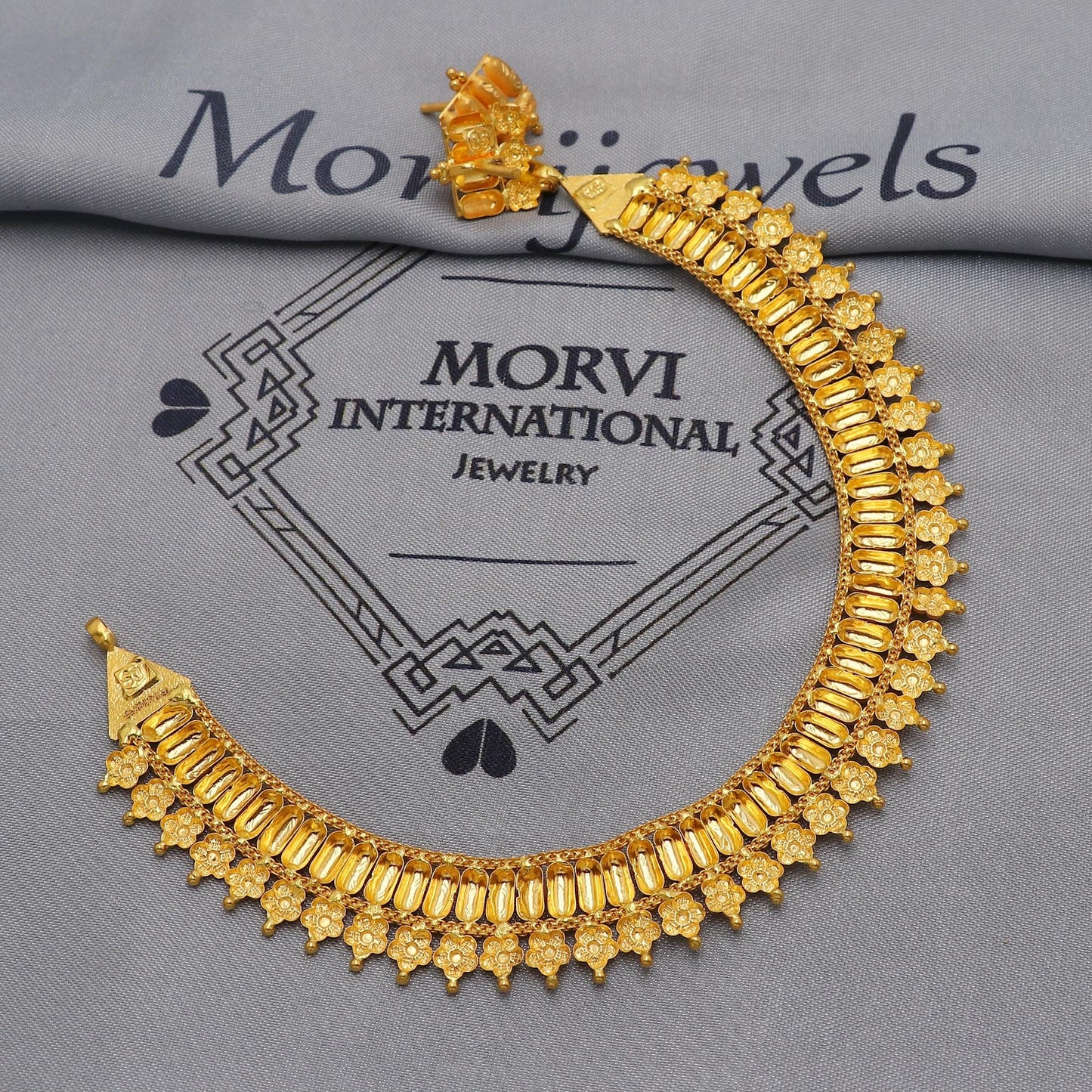 22k Yellow Gold Choker Necklace Earrings Set Handmade Jewelry for Women, K6470