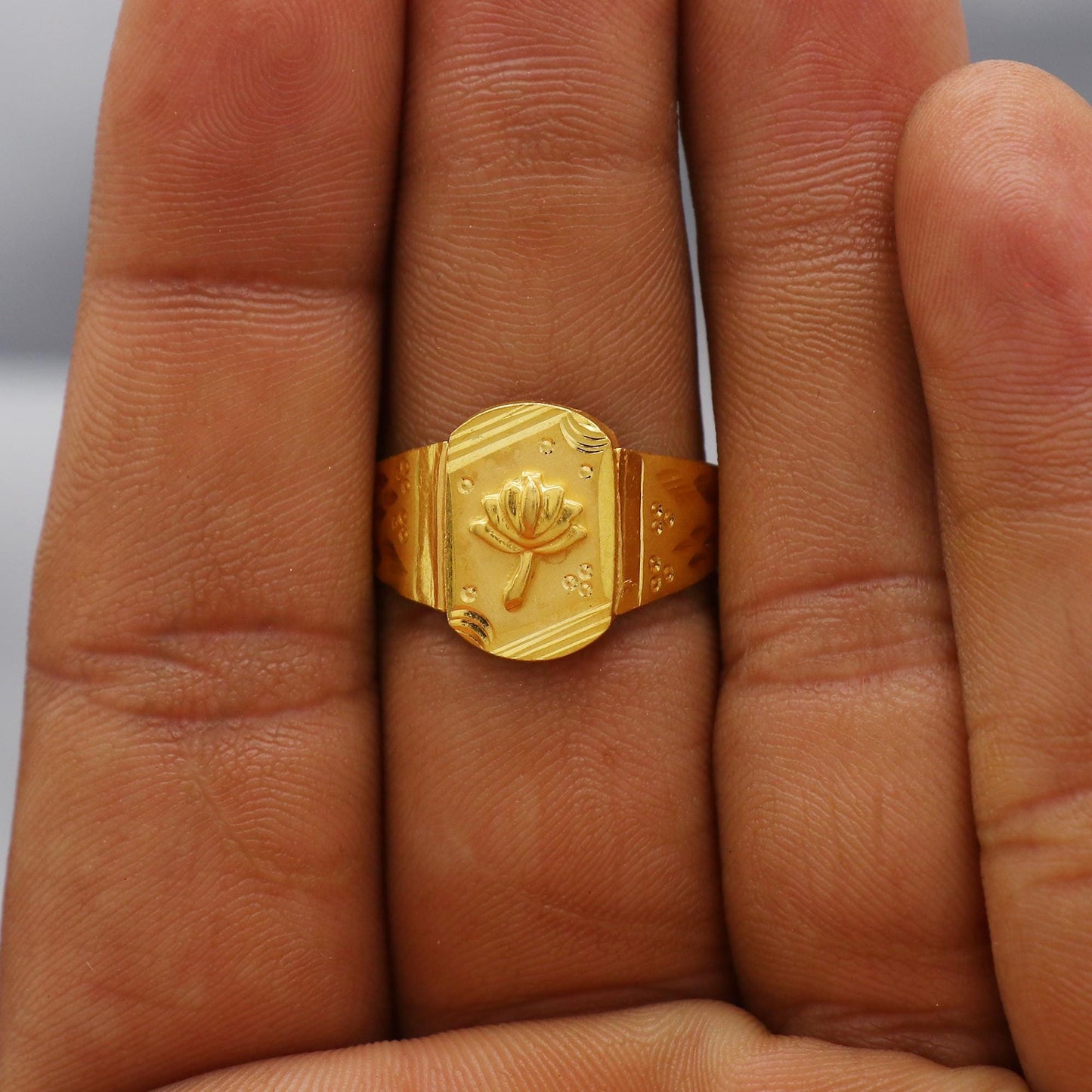 Flower Solid 22k Yellow Gold Ring Size 6 7 8 and All Size, 22k Gold Handmade Ring, Indian Gold Ring, K6172
