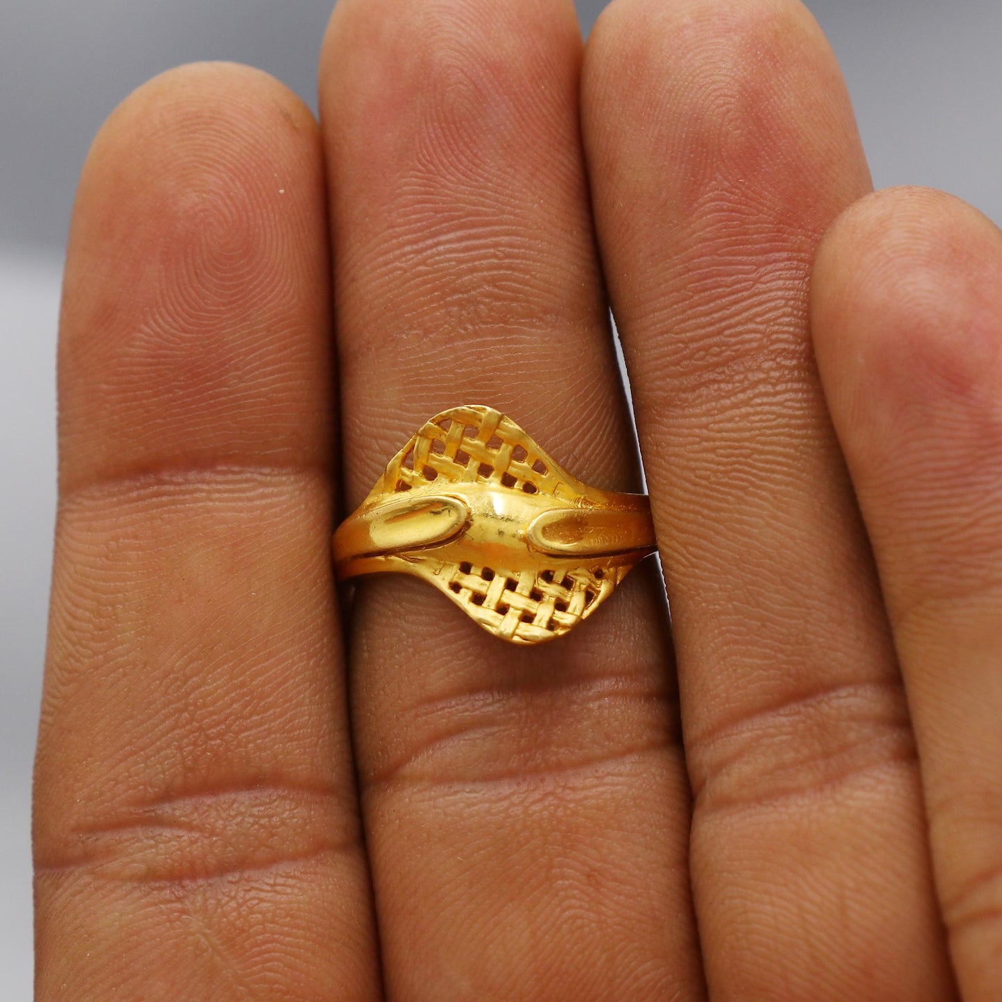22kt 22k Solid Yellow Gold Handmade Vintage Design Ring Jewelry, K6210
