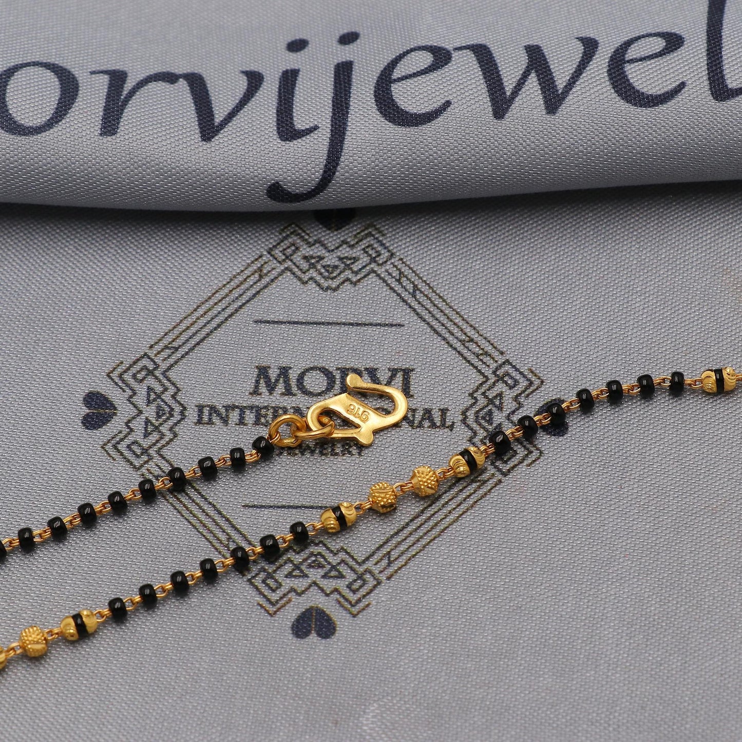 mangalsutra 22kt 22k real gold wife pendant necklace, holy black beads necklace