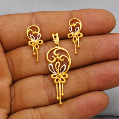 Two Tone 22k Gold Indian Pendant & Earrings Set: Handcrafted Women Handmade Gold Jewelry from India, K6227