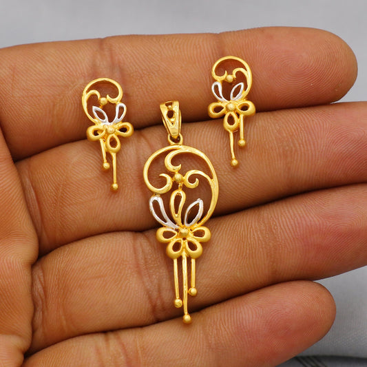 Two Tone 22k Gold Indian Pendant & Earrings Set: Handcrafted Women Handmade Gold Jewelry from India, K6227