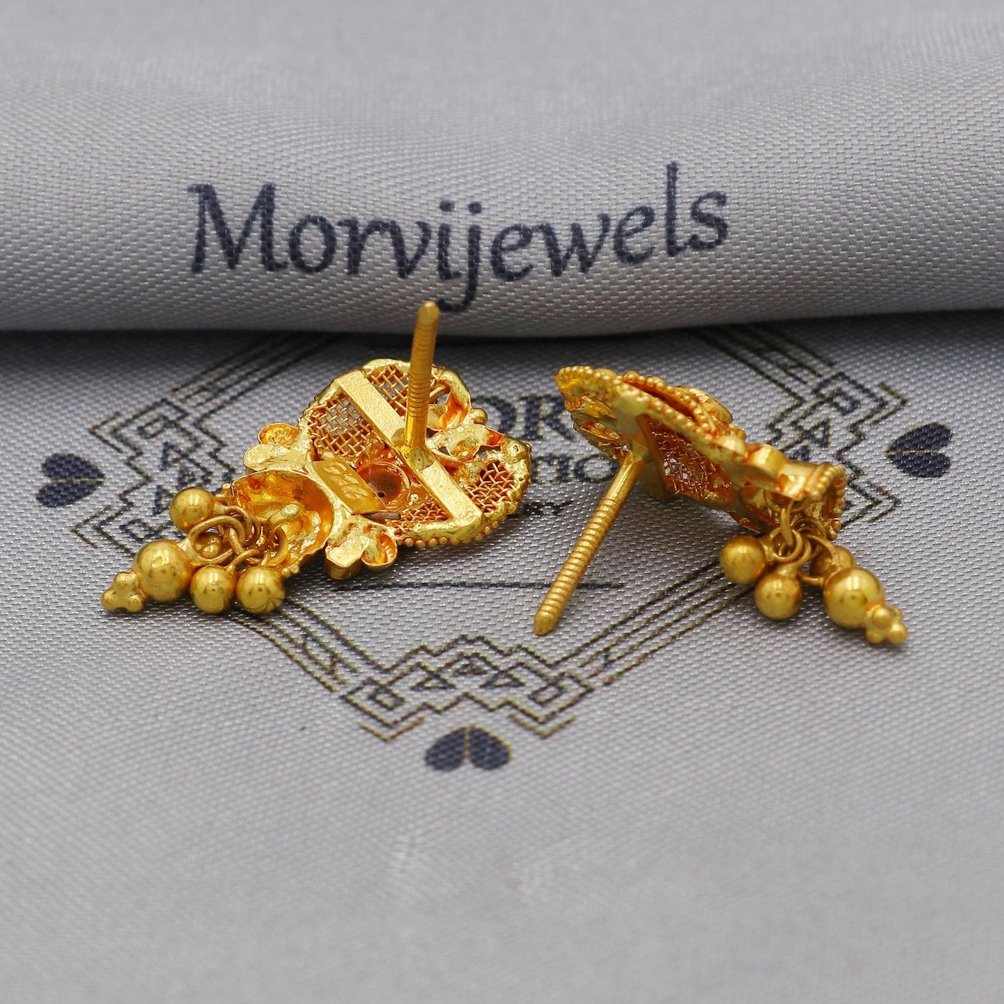 Handmade 22k Earrings India, Indian Gold Tops, Handmade Gold Jewelry From India, K6286