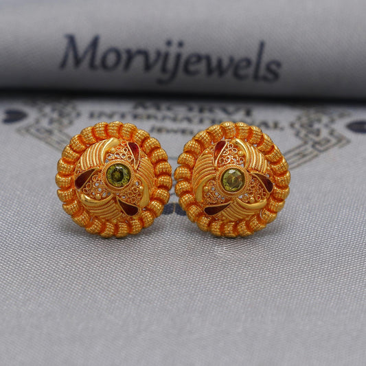 22k Yellow Gold earrings stud tops flower, vintage antique design indian gold earrings jewelry, K6584