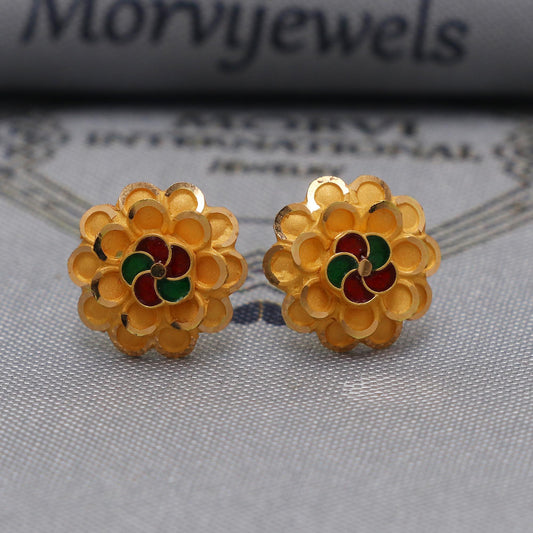 22k Yellow Gold earrings stud tops flower, vintage antique design indian gold earrings jewelry, K6585