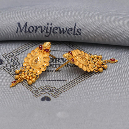 22k Gold Stud Earrings  , Handmade Yellow gold earrings for women, vintage antique design indian gold earrings jewelry