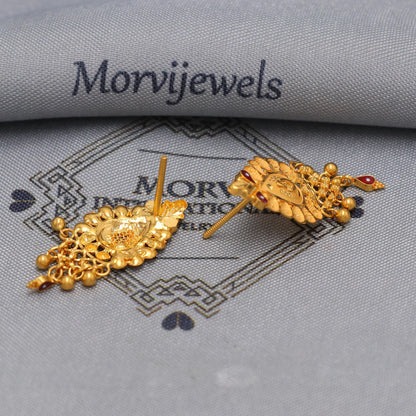 22k Gold Stud Earrings  , Handmade Yellow gold earrings for women, vintage antique design indian gold earrings jewelry