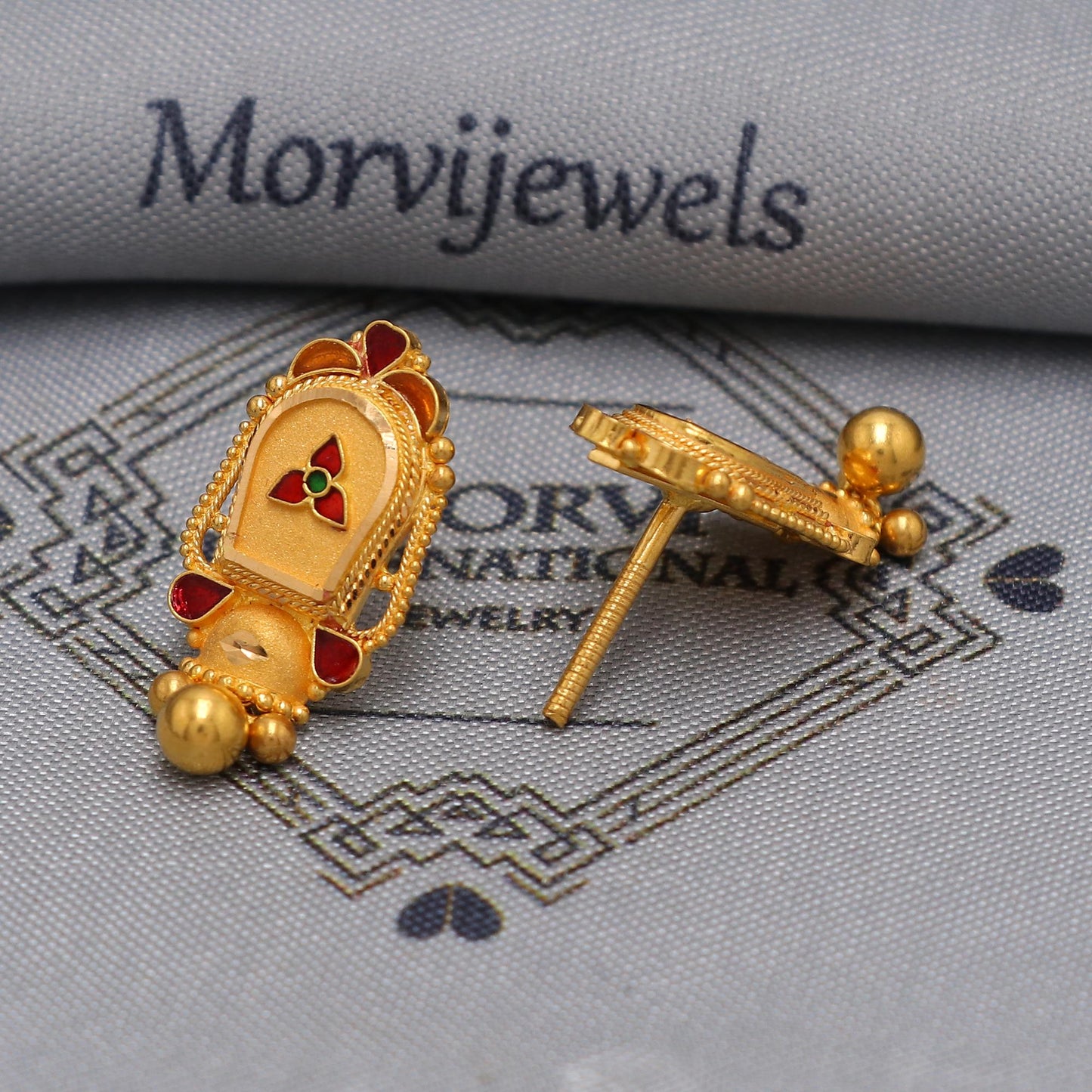 22k Gold Stud Dangle Earrings  , Handmade Yellow gold earrings for women, vintage antique design indian gold earrings jewelry